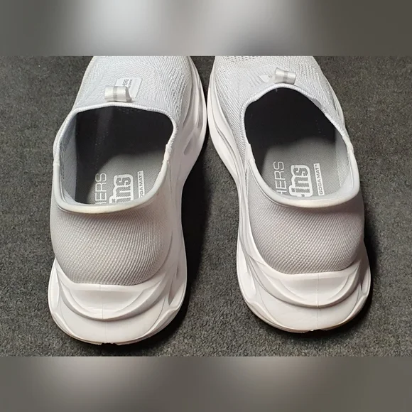 Skechers Hands Free Slip-ins: Max Cushioning Elite 2.0 - White Size Men 10 - Picture 7 of 8